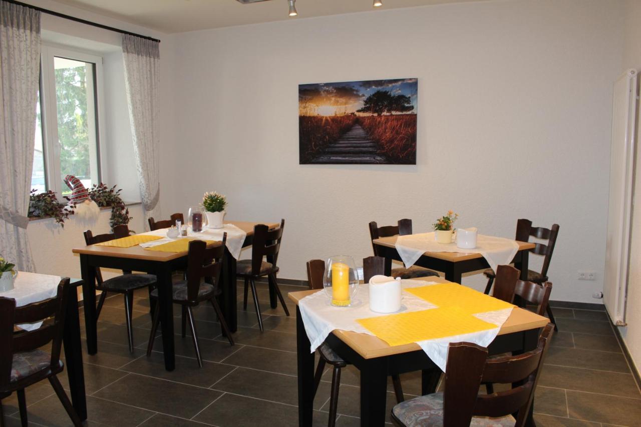 Pension Brunnenhof Roetgen Exteriör bild