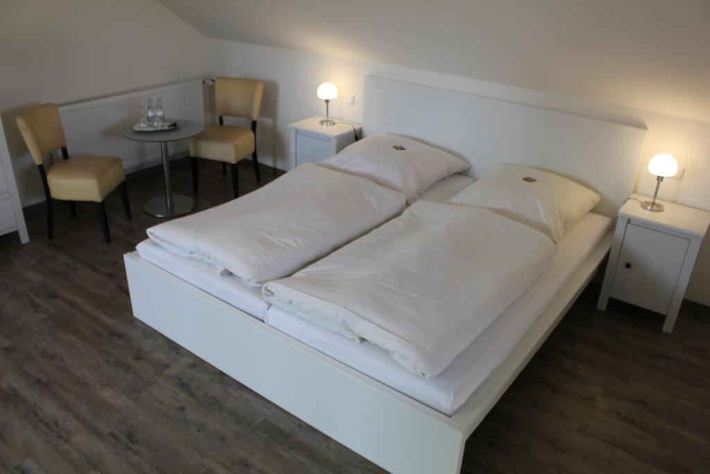 Pension Brunnenhof Roetgen Exteriör bild